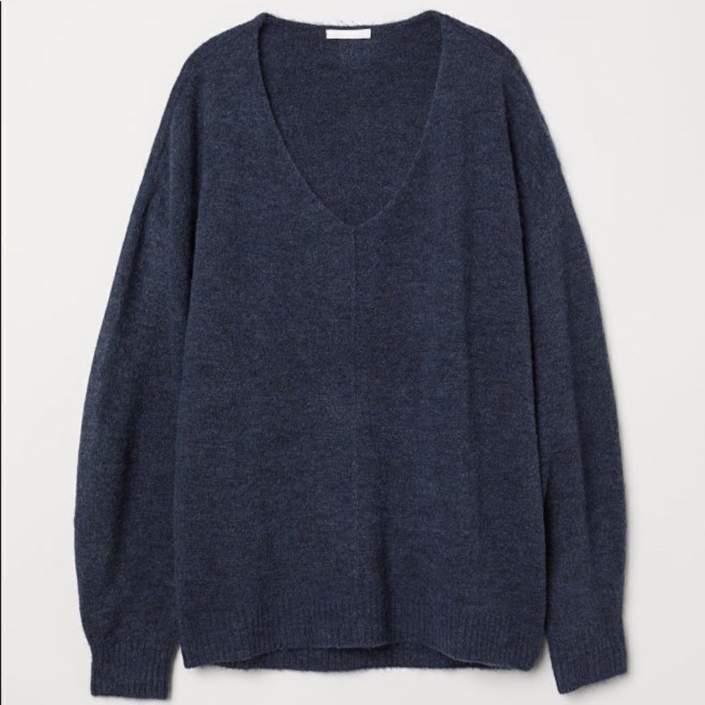✨H&M Fine Knit Sweater✨